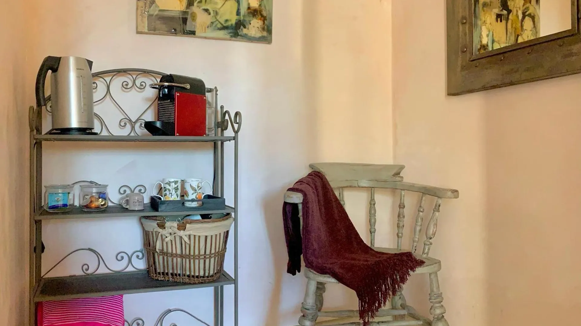 La Rainette En Provence Bed & Breakfast Claviers